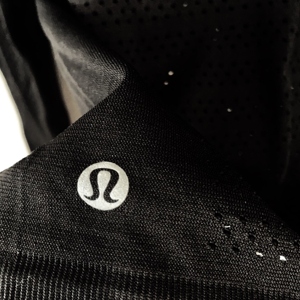 LULULEMON Breeze By Long Sleeve Squad Black Size 4/6 - Picture 6 of 7
